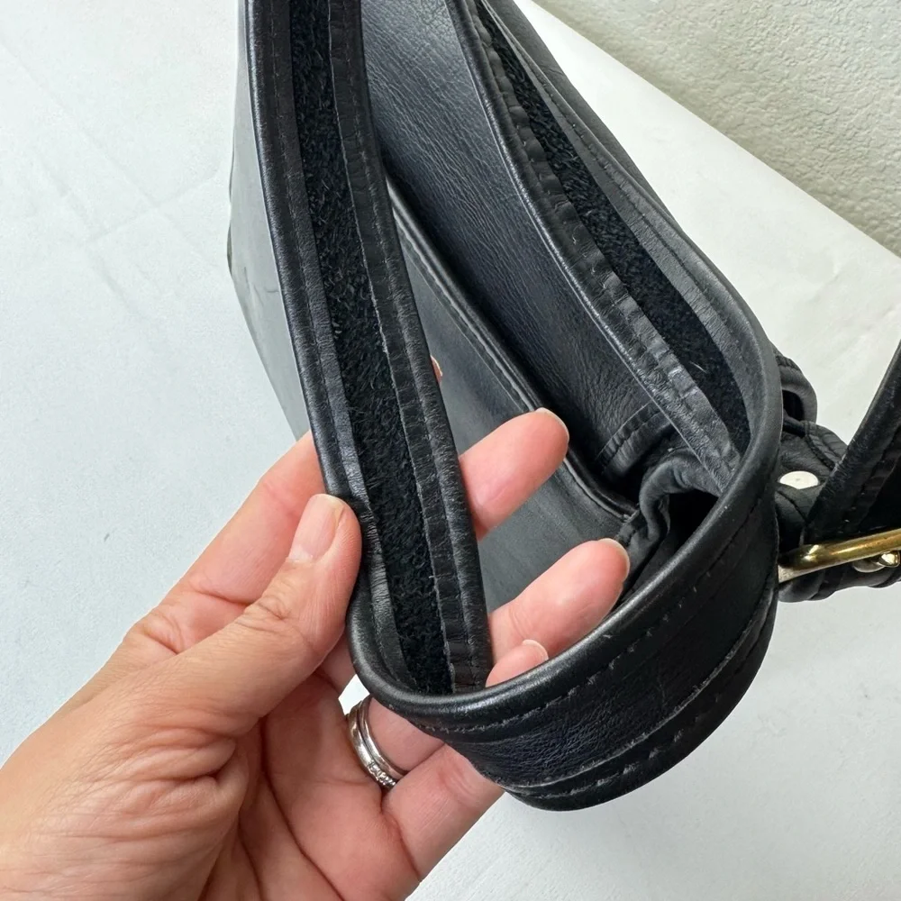 Vintage Coach 9144 LEGACY‎ Studio Flap Leather Crossbody Bag